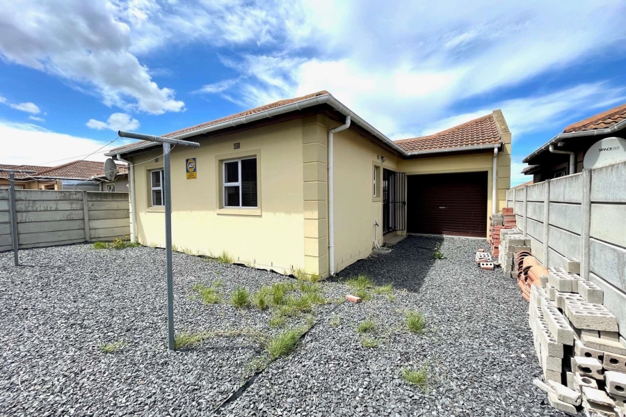 2 Bedroom Property for Sale in Hagley Western Cape